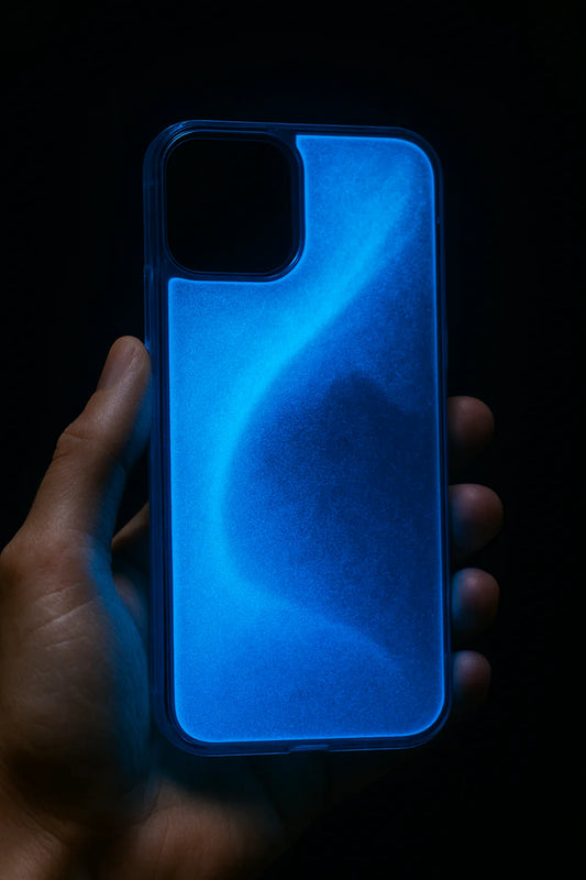 LUMÉA™ – Custodia liquida per iPhone con sabbia luminosa